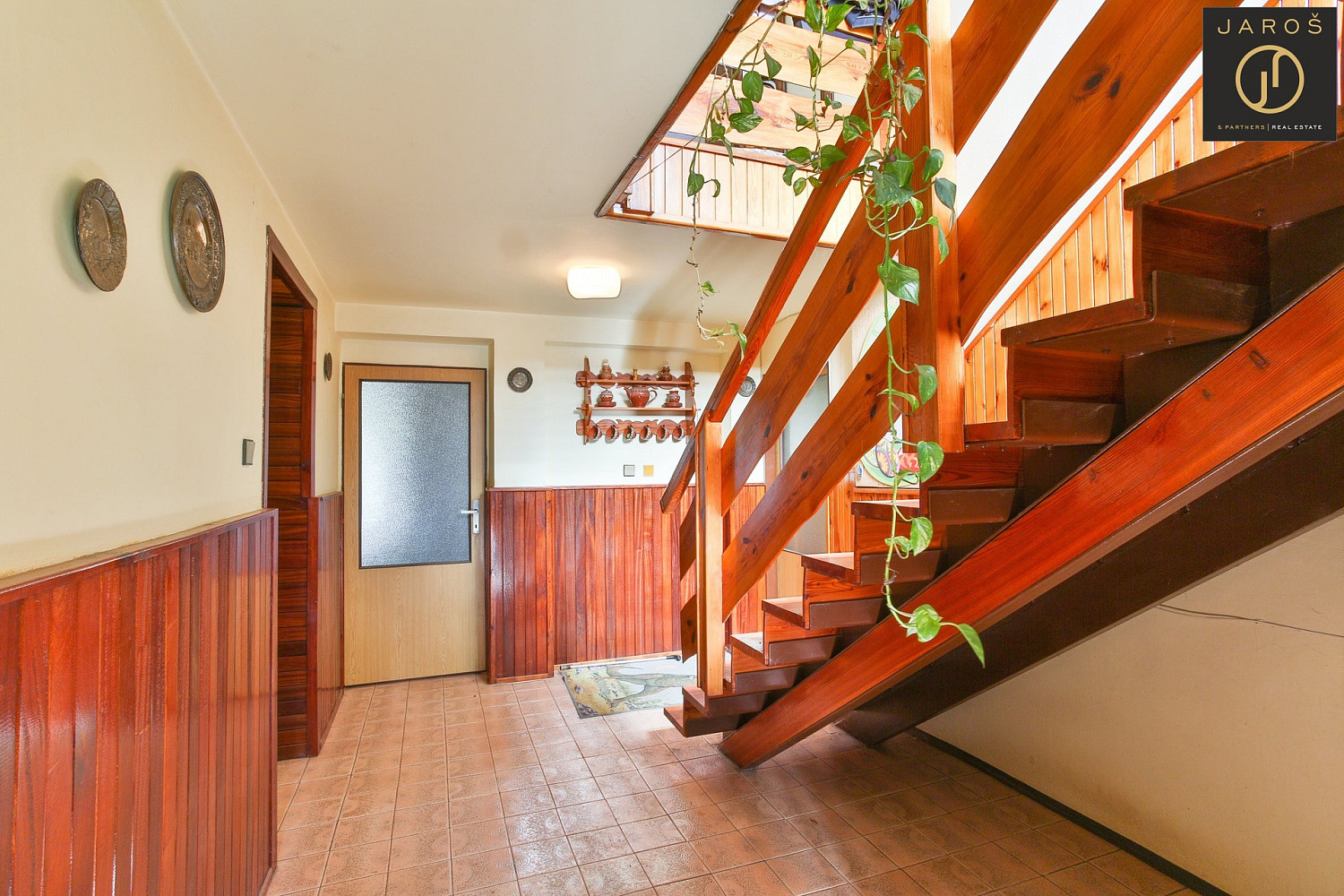 Prodej domu 173 m² s pozemkem 990 m² – fotografie 4
