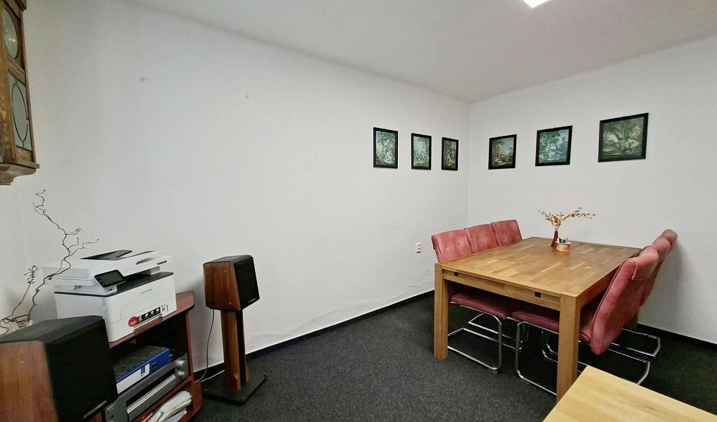 Pronájem kanceláře 16 m², Karviná – náhled fotky 5