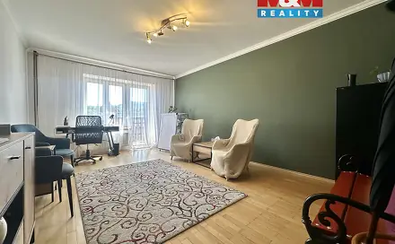 Pronájem kanceláře 21 m², Mírové náměstí, Kadaň, okres Chomutov