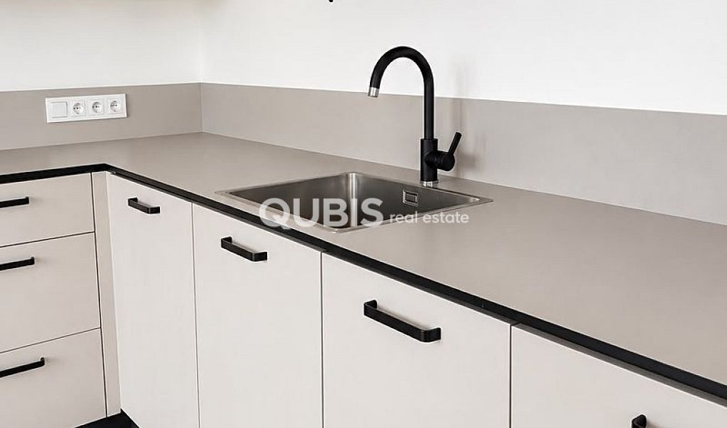 Pronájem bytu 2+kk 103 m², Praha – náhled fotky 3