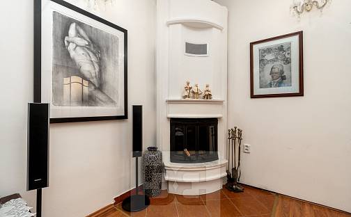 Prodej bytu 3+1 95 m², Na Kozačce, Praha 2 - Vinohrady