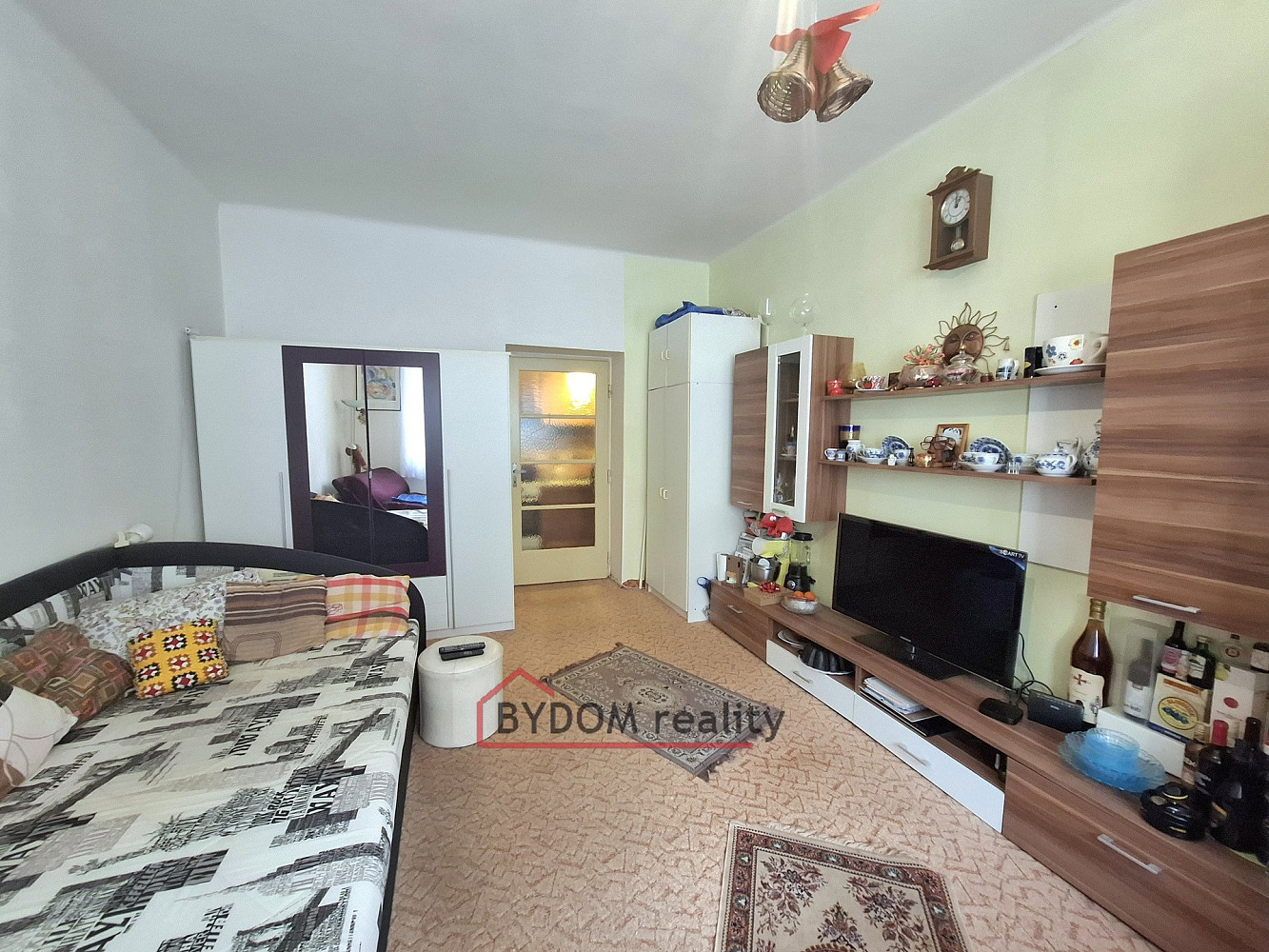 Prodej bytu 1+kk 27 m² – fotografie 2