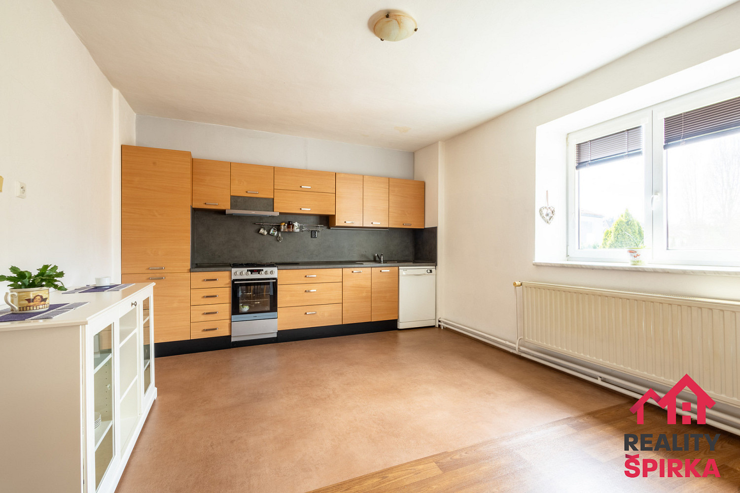 Prodej domu 154 m² s pozemkem 360 m² – fotografie 3