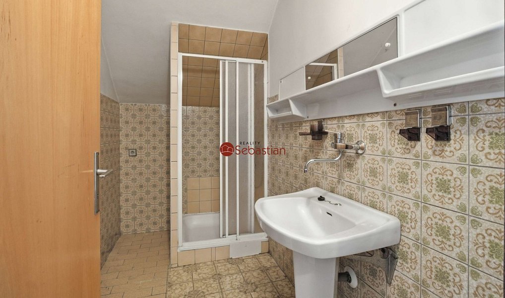 Prodej domu 300 m² s pozemkem 739 m², Rožmitál pod Třemšínem – náhled fotky 18