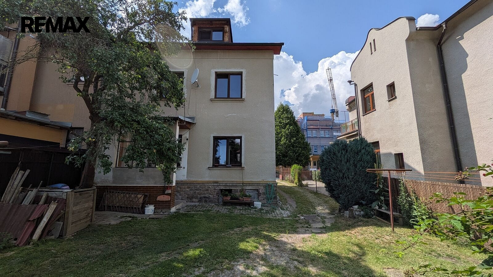 Prodej domu 239 m² s pozemkem 342 m² – fotografie 3