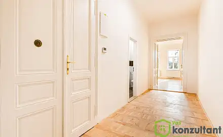 Pronájem bytu 4+kk 100 m²