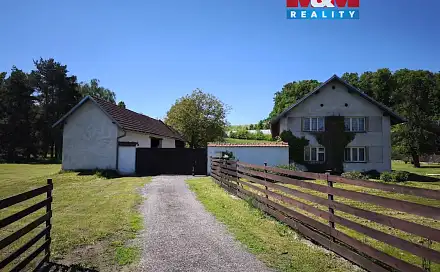 Prodej domu 160 m² s pozemkem 13 043 m², Hladké Životice, okres Nový Jičín