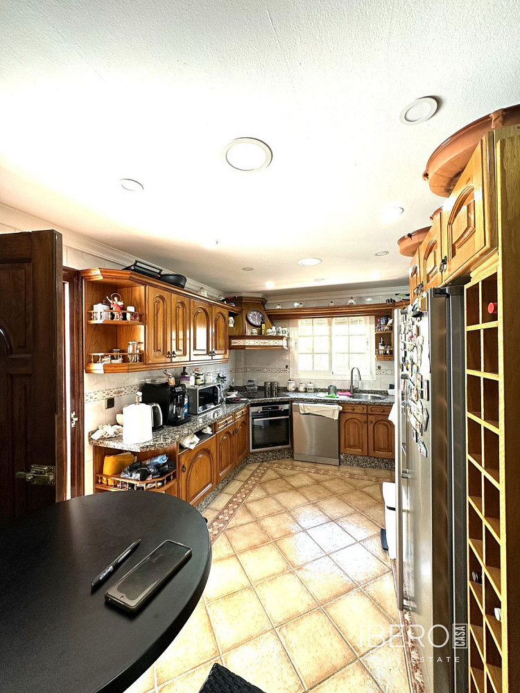 Casa 6+kk – Marbella, Salto del Agua - Més