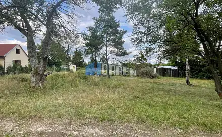 Prodej zahrady 1 800 m², Malá Hraštice, okres Příbram