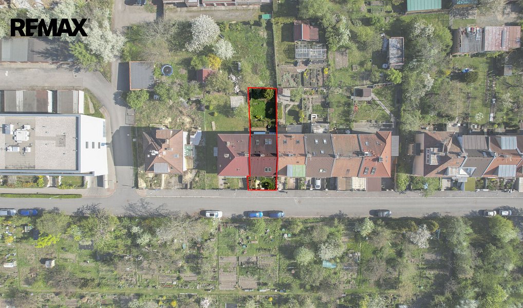 Prodej domu 240 m² s pozemkem 197 m², Praha – náhled fotky 5
