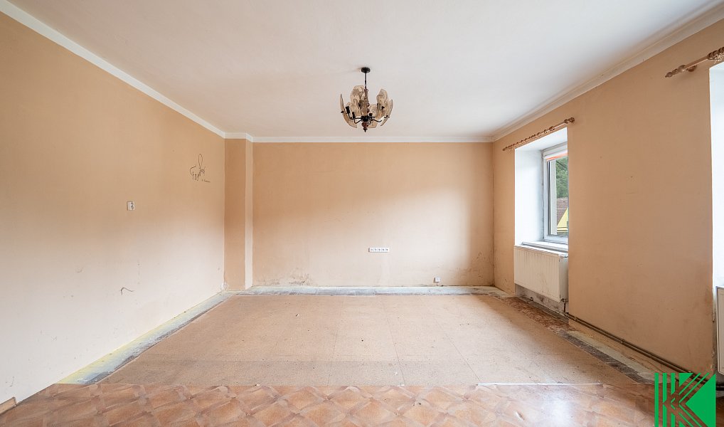 Prodej domu 220 m² s pozemkem 1 376 m², Bernartice – náhled fotky 10
