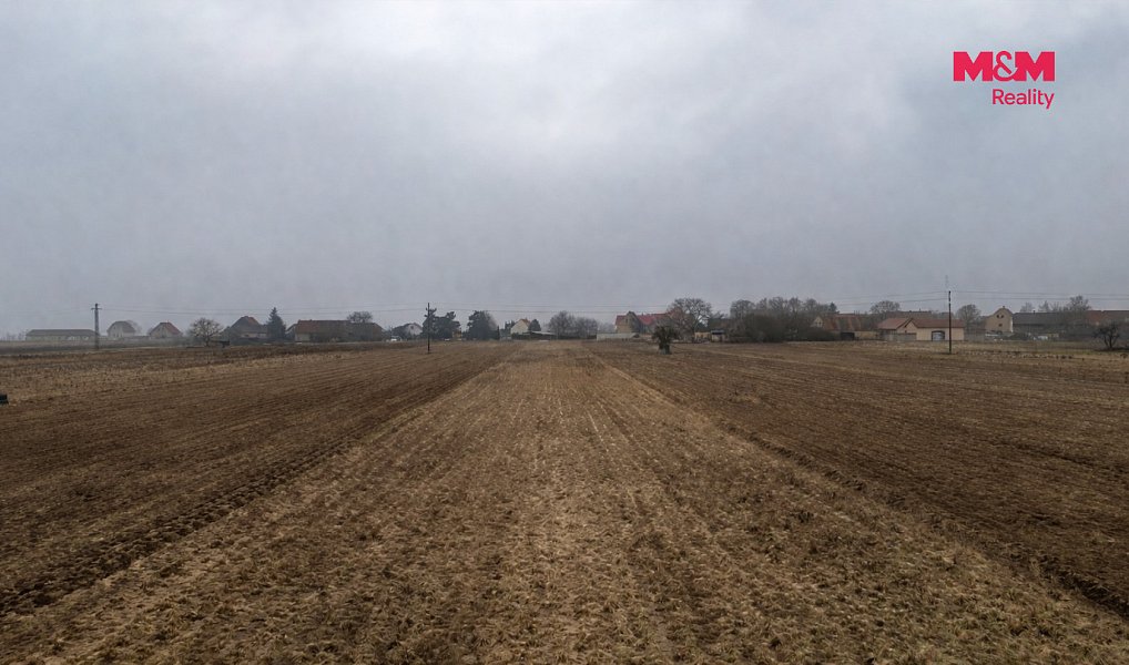 Prodej stavebního pozemku 4 072 m², Chodouny – náhled fotky 3