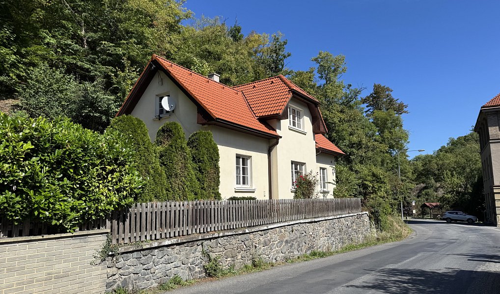 Prodej domu 108 m² s pozemkem 305 m², Velká Buková – náhled fotky 4