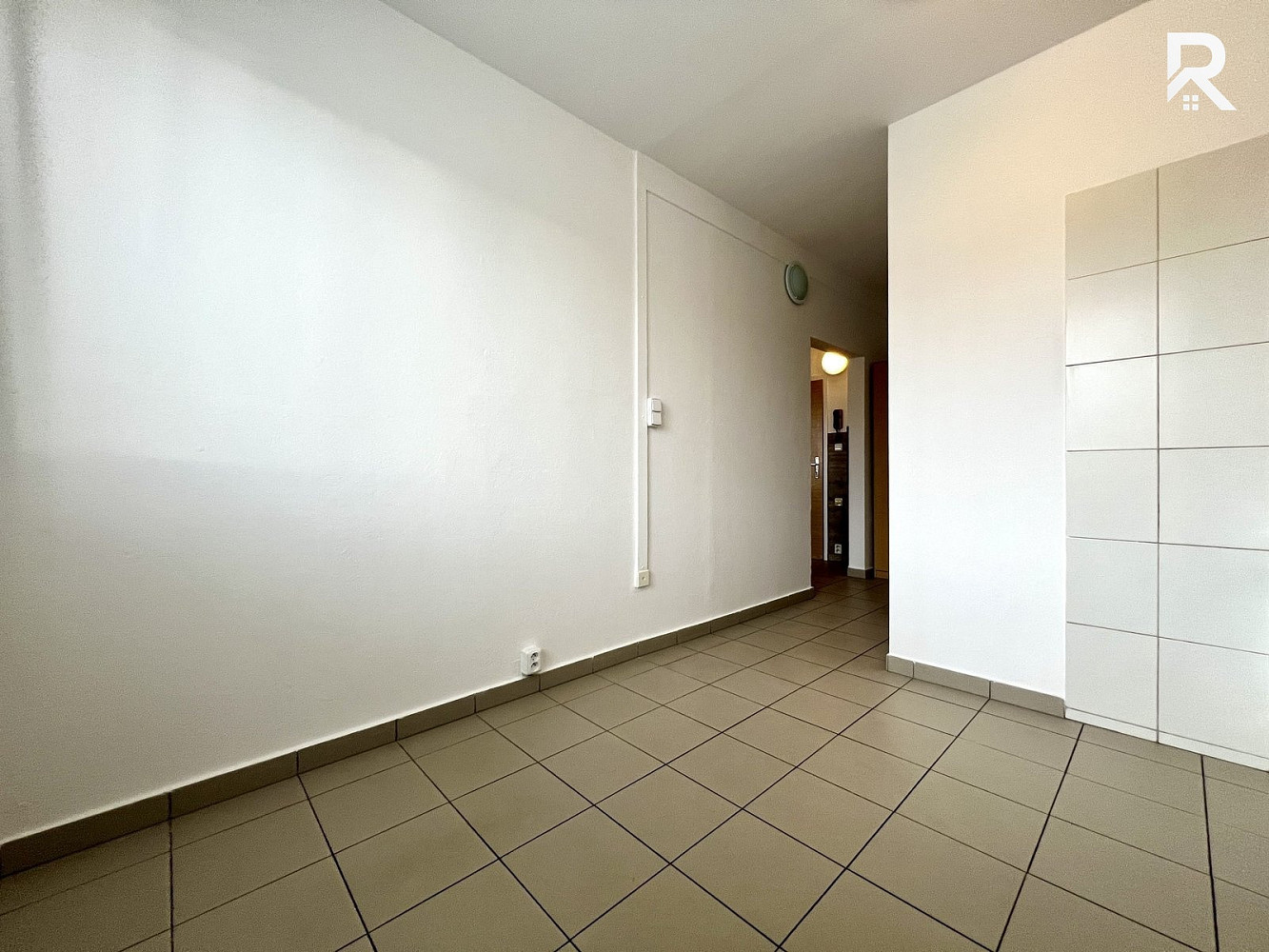 Pronájem bytu 1+1 36 m² – fotografie 5