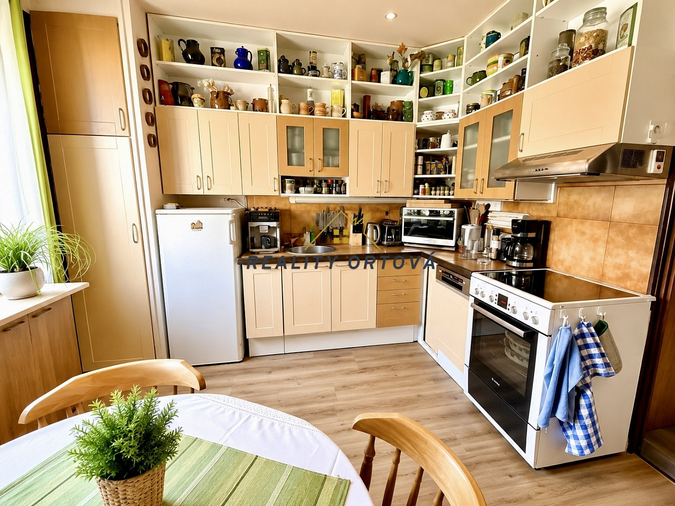 Prodej bytu 3+1 79 m² — photo 3