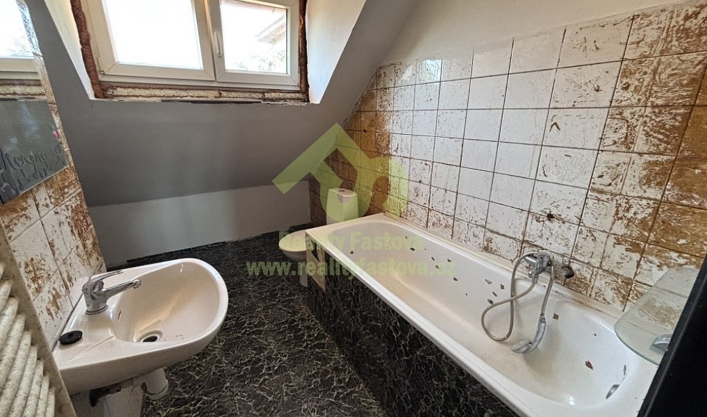 Prodej bytu 2+1 69 m², Rokycany – náhled fotky 18