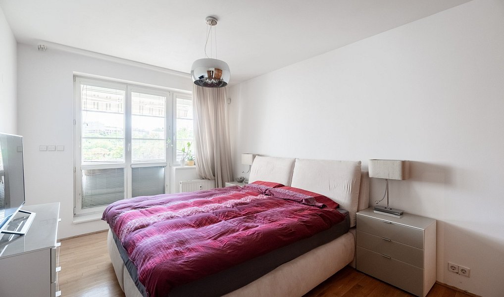 Prodej bytu 4+1 120 m², Praha – náhled fotky 9