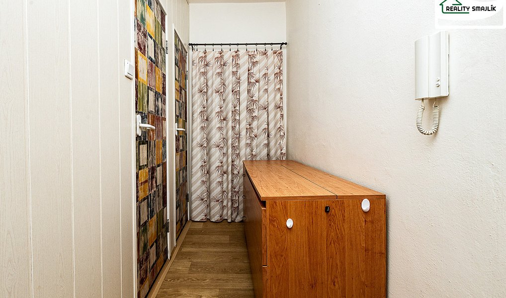 Prodej bytu 1+1 42 m², Cheb – náhled fotky 8