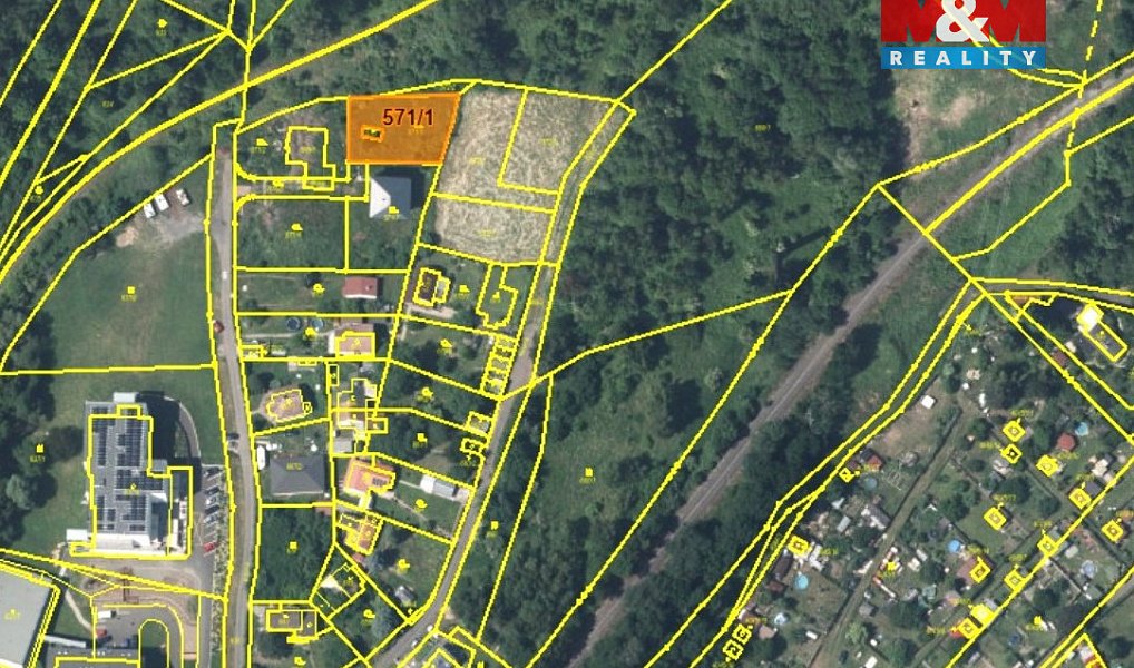 Prodej stavebního pozemku 860 m², Dubí – náhled fotky 2