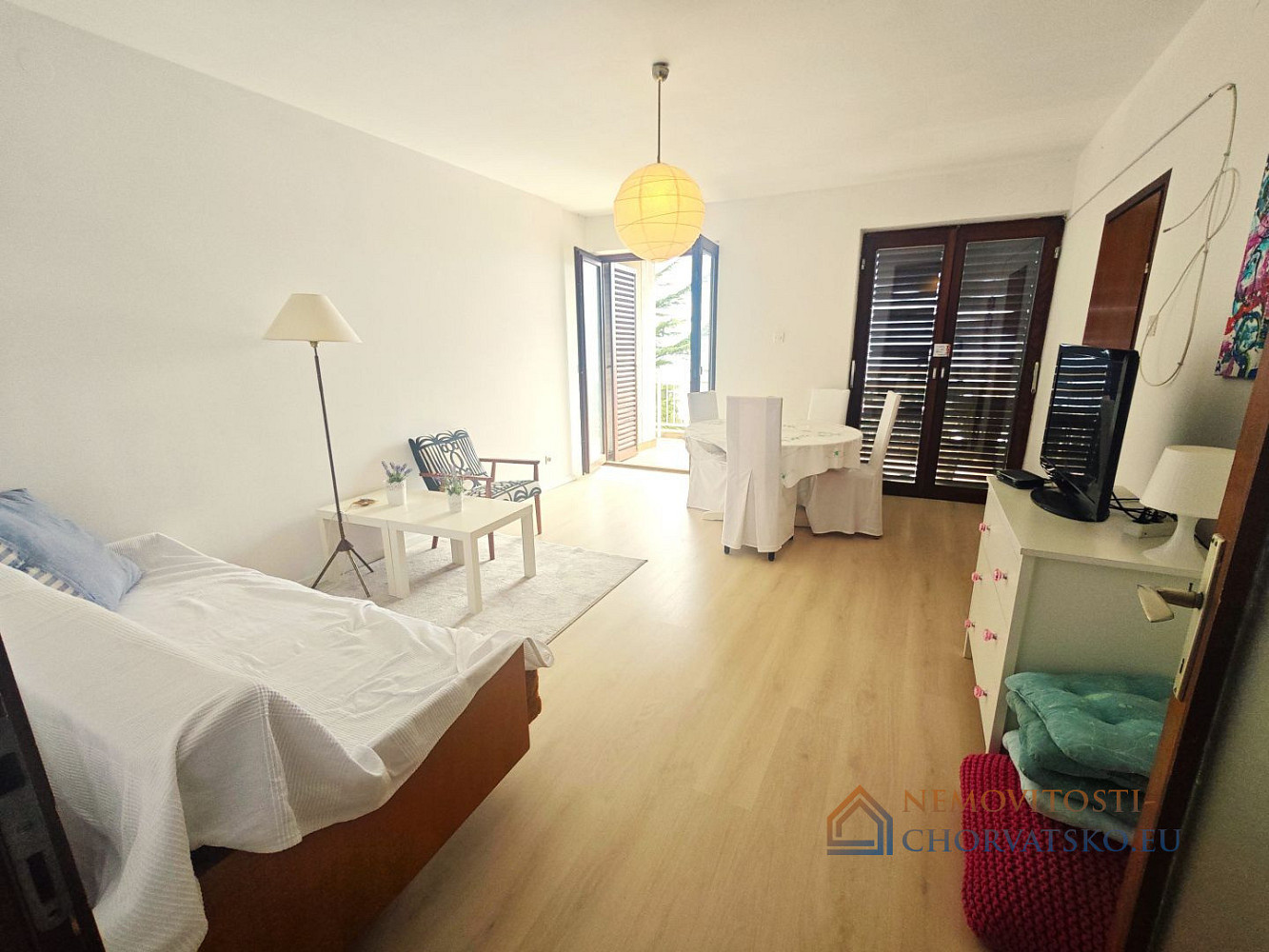 Prodej bytu 2+kk 75 m² – pohled 3