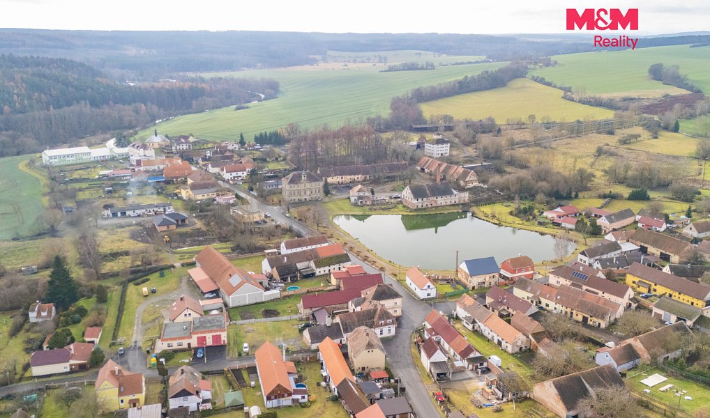 Prodej stavebního pozemku 388 m², Pňovany – náhled fotky 3