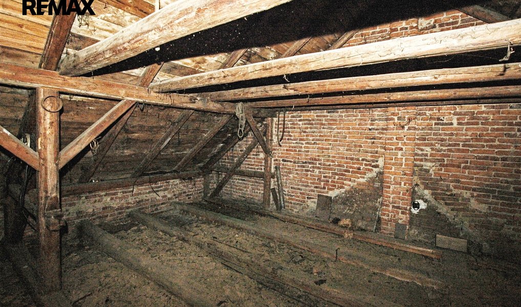 Prodej domu 177 m² s pozemkem 349 m², Černošín – náhled fotky 23