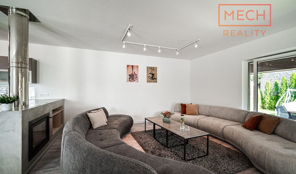 Prodej domu 221 m² s pozemkem 614 m², Nový Šaldorf-Sedlešovice – náhled fotky 9