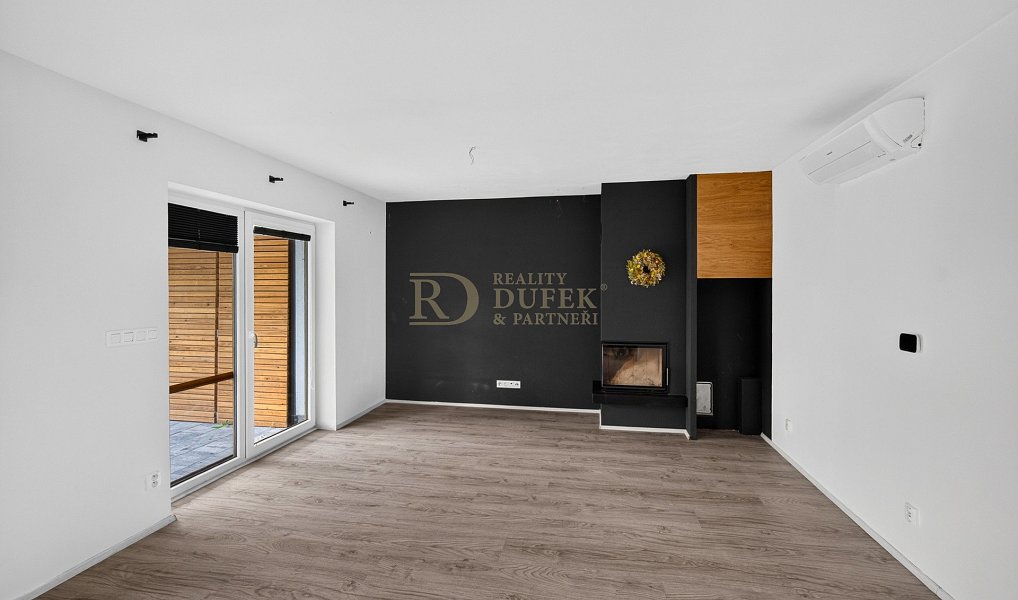 Prodej domu 95 m² s pozemkem 196 m², Praha – náhled fotky 3