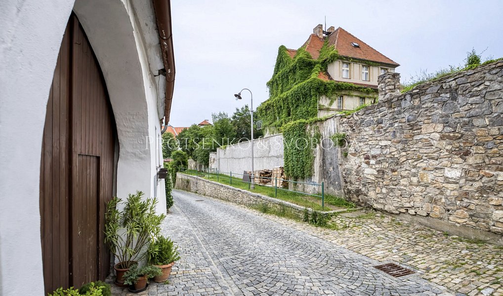 Prodej domu 469 m² s pozemkem 874 m², Český Krumlov – náhled fotky 4