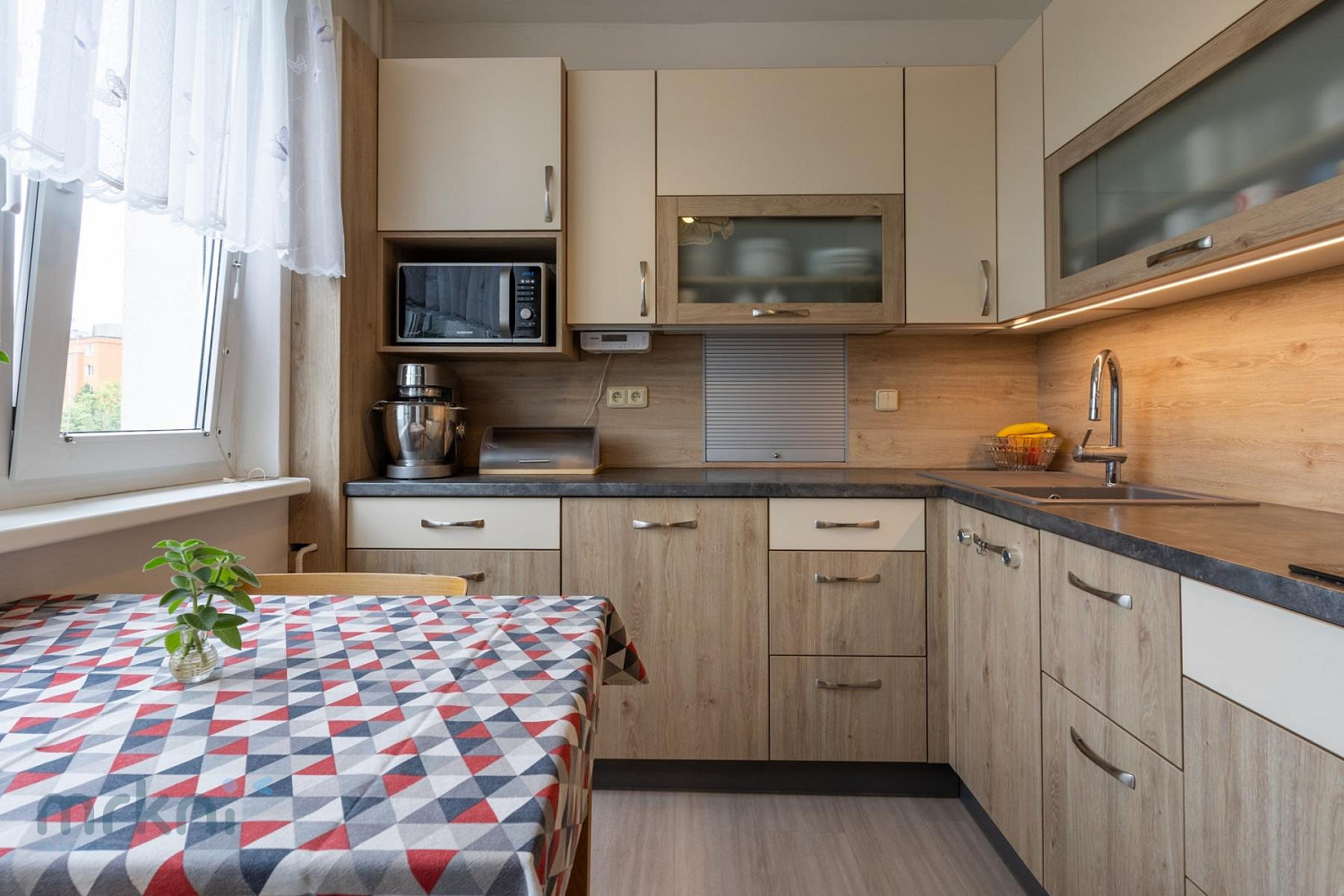 Prodej bytu 3+1 72 m² – pohled 3