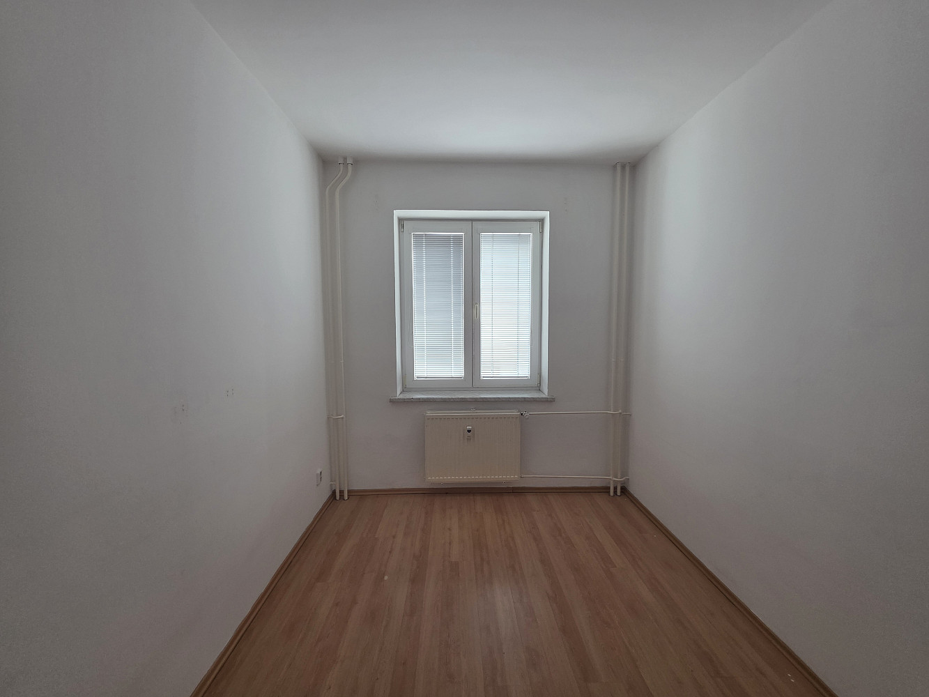 Pronájem bytu 2+1 55 m² – fotografie 3
