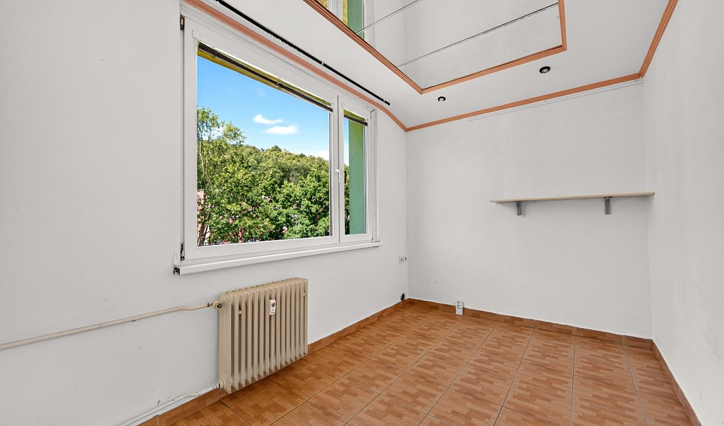 Prodej bytu 3+1 65 m², Chlumec – náhled fotky 3
