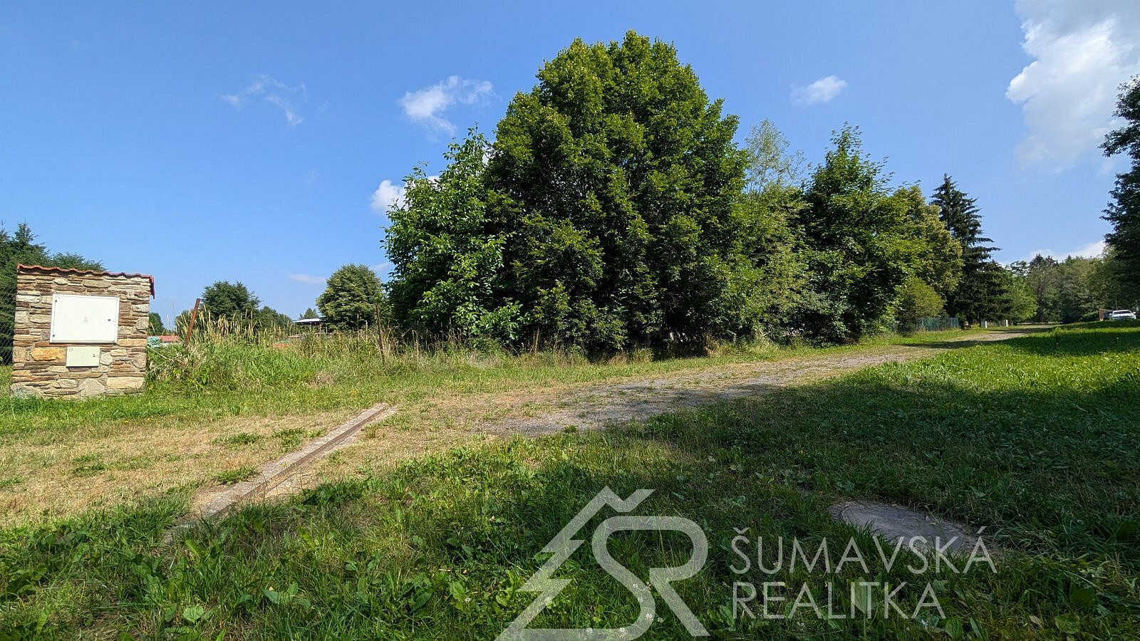 Prodej stavebního pozemku 681 m² – fotografie 4