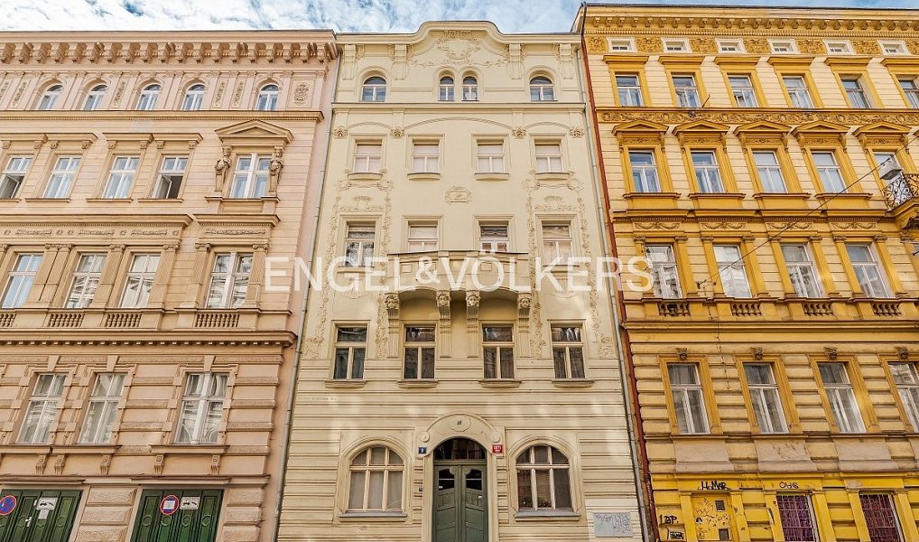 Pronájem komerčního prostoru, 55 m², Smíchov - Praha 5, Praha