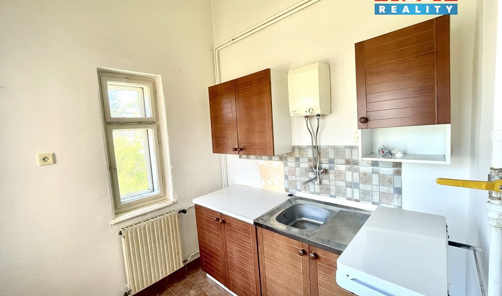 Pronájem kanceláře 118 m², Jablonec nad Nisou – náhled fotky 8