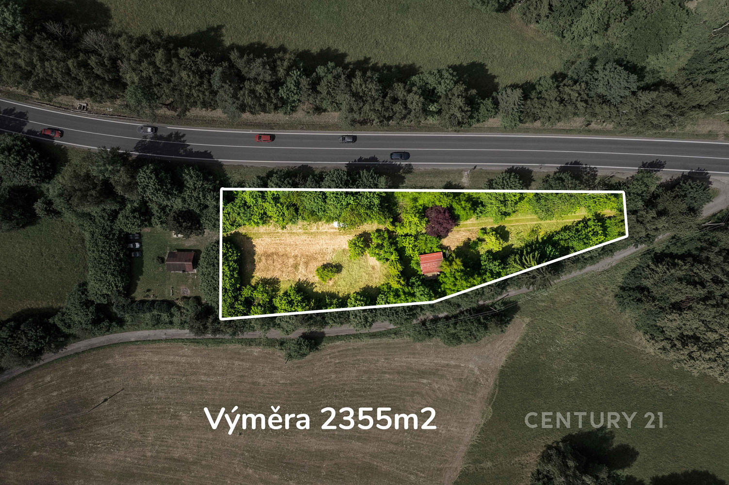 Prodej komerčního pozemku 2 355 m²