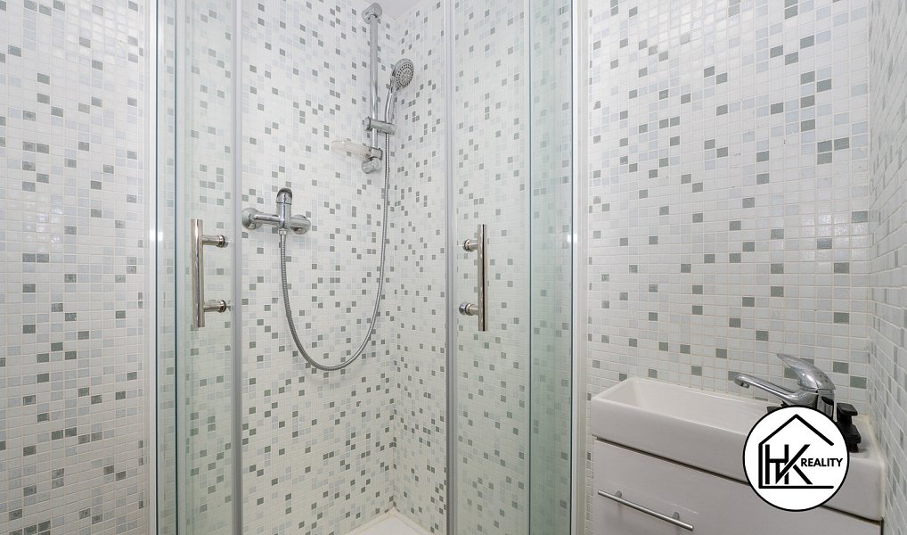 Prodej domu 180 m² s pozemkem 481 m², Krupka – náhled fotky 50