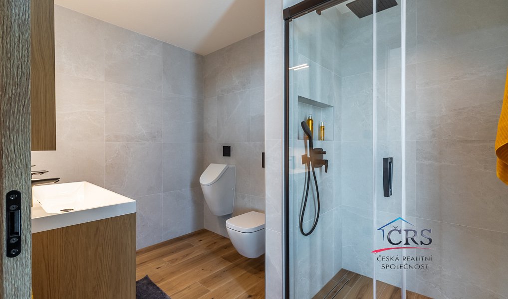 Prodej domu 151 m² s pozemkem 775 m², Praha – náhled fotky 28
