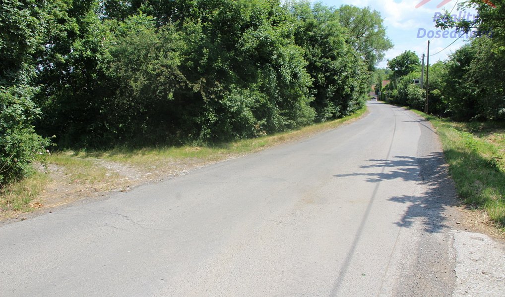 Prodej stavebního pozemku 1 005 m², Roblín – náhled fotky 2