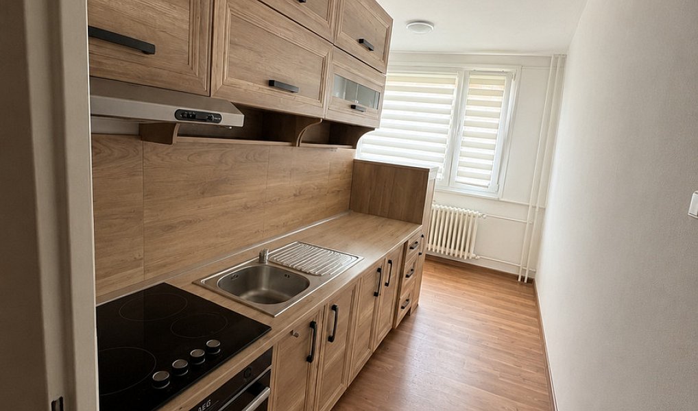 Prodej bytu 2+1 63 m², Duchcov – náhled fotky 2
