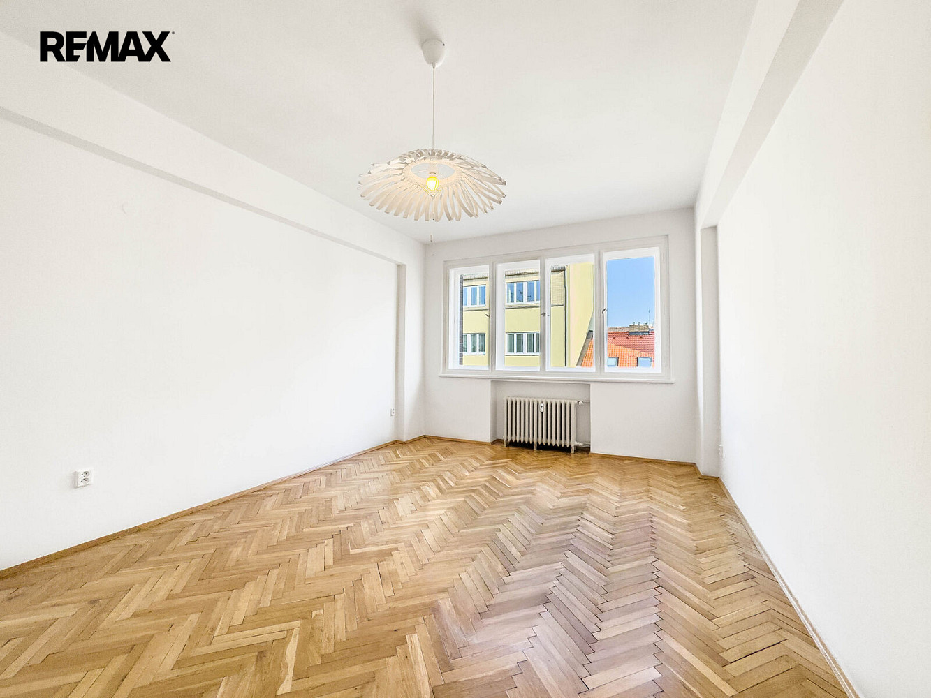Pronájem bytu 1+kk 27 m²