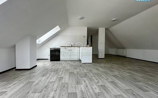 Pronájem bytu 2+kk 85 m², Mačkov, okres Strakonice
