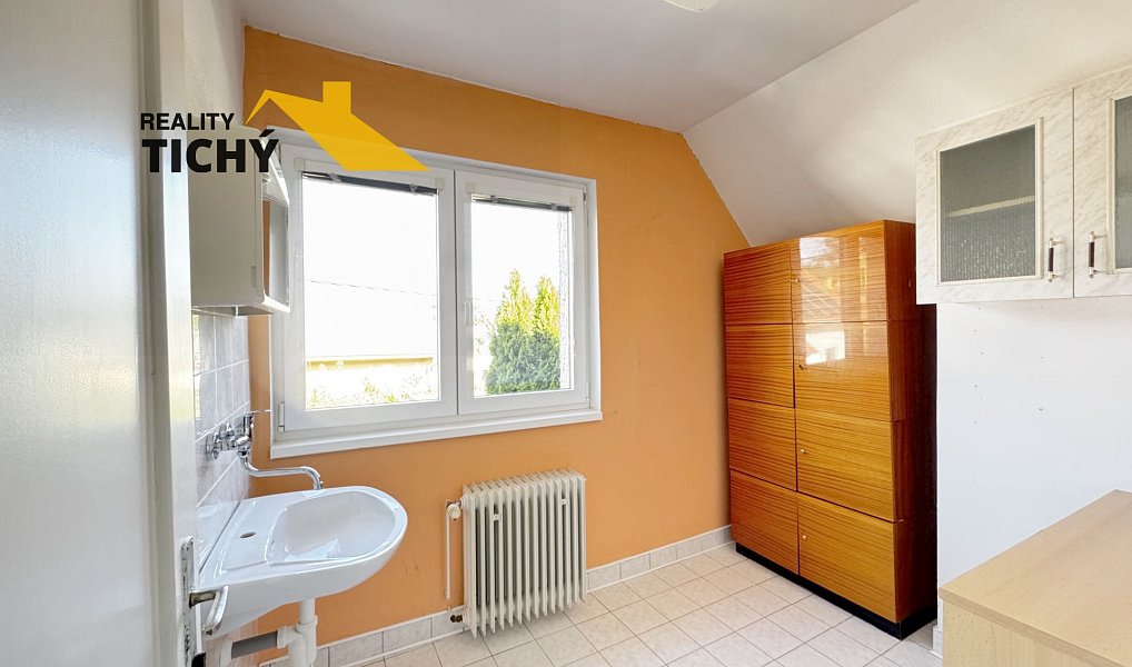 Prodej domu 130 m² s pozemkem 599 m², Náchod – náhled fotky 24