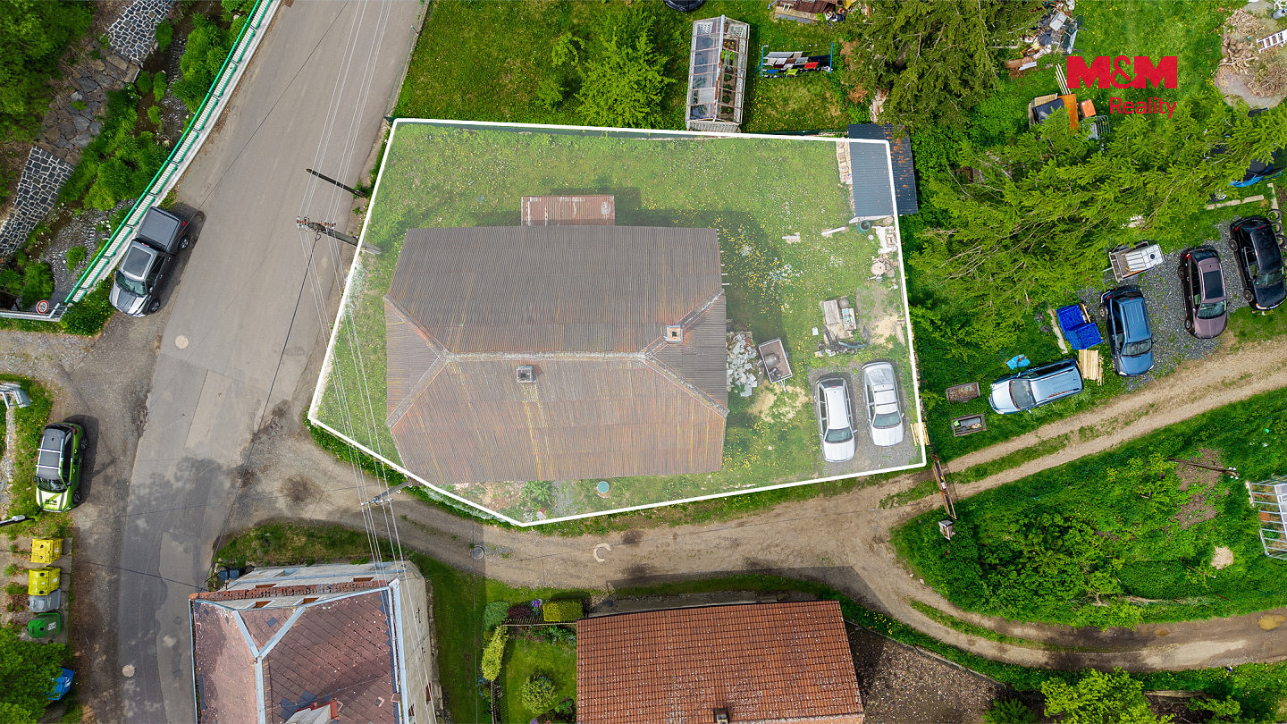 Prodej domu 220 m² s pozemkem 562 m² – fotografie 2