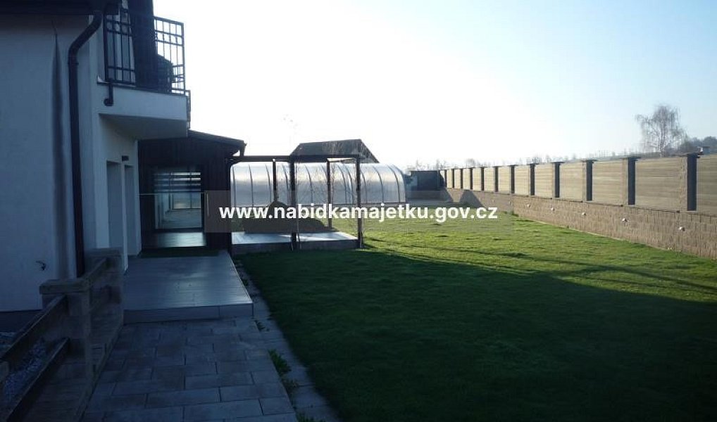 Prodej domu 767 m² s pozemkem 2 143 m², Drahňovice – náhled fotky 10