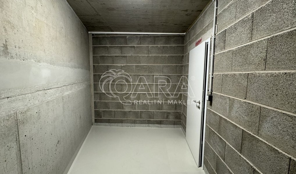 Pronájem bytu 3+kk 94 m², Praha – náhled fotky 27