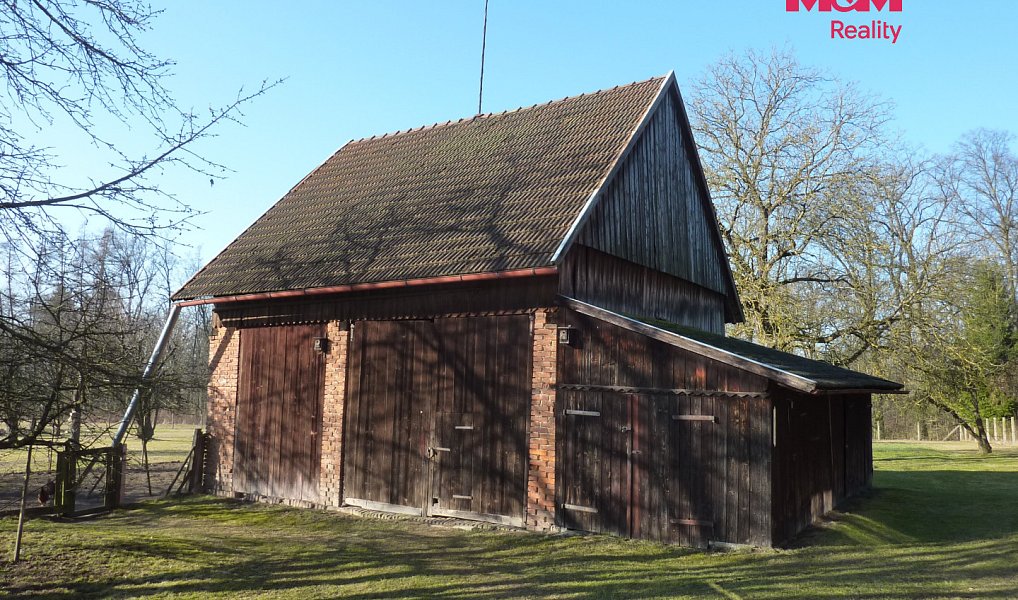 Prodej chaty/chalupy 350 m² s pozemkem 3 300 m², Vestec – náhled fotky 2