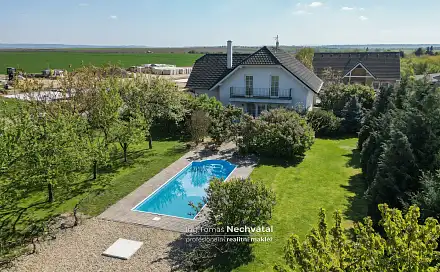 Prodej domu 135 m² s pozemkem 987 m², Těšetice, okres Znojmo