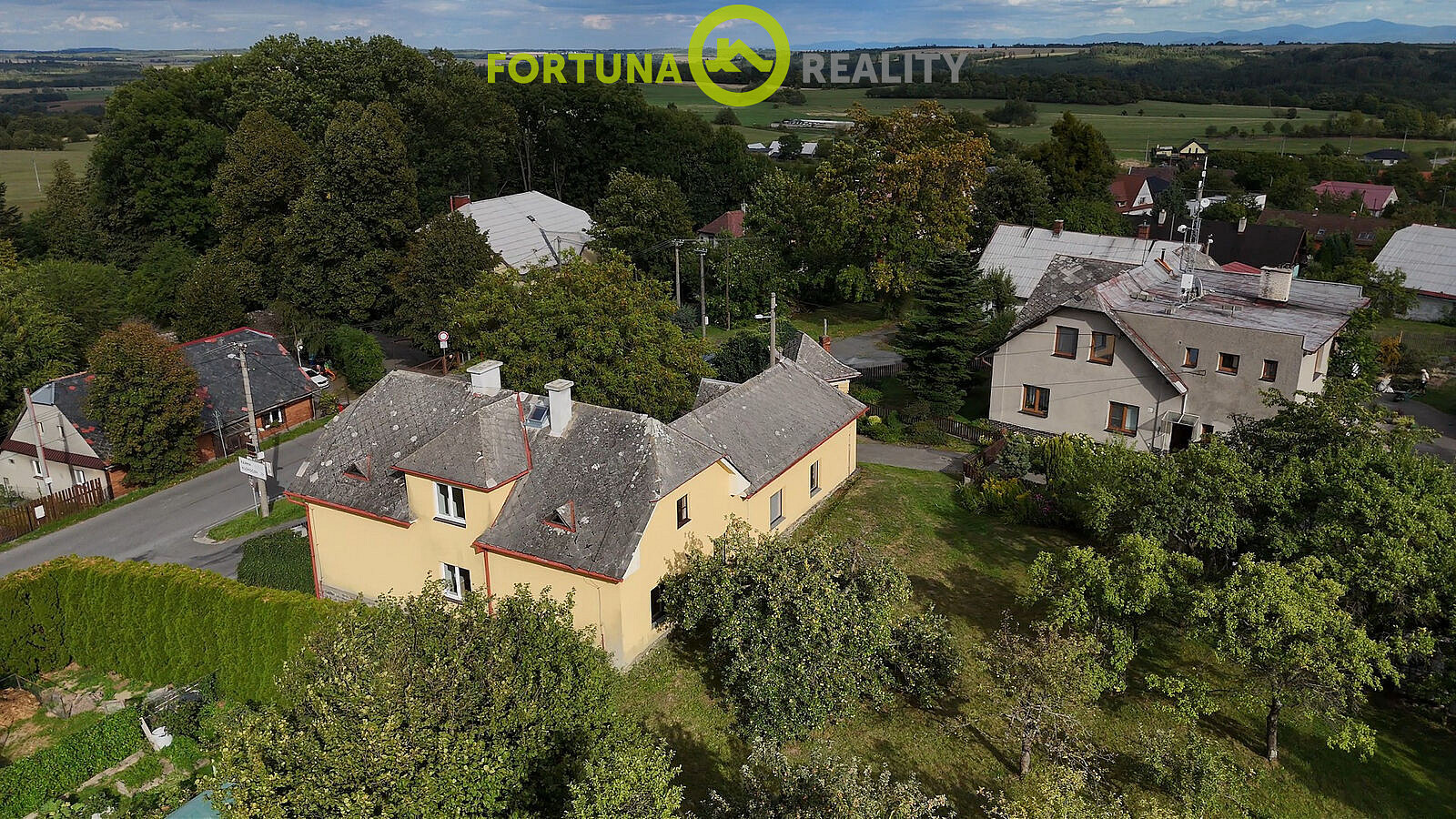 Prodej domu 126 m² s pozemkem 1 676 m²
