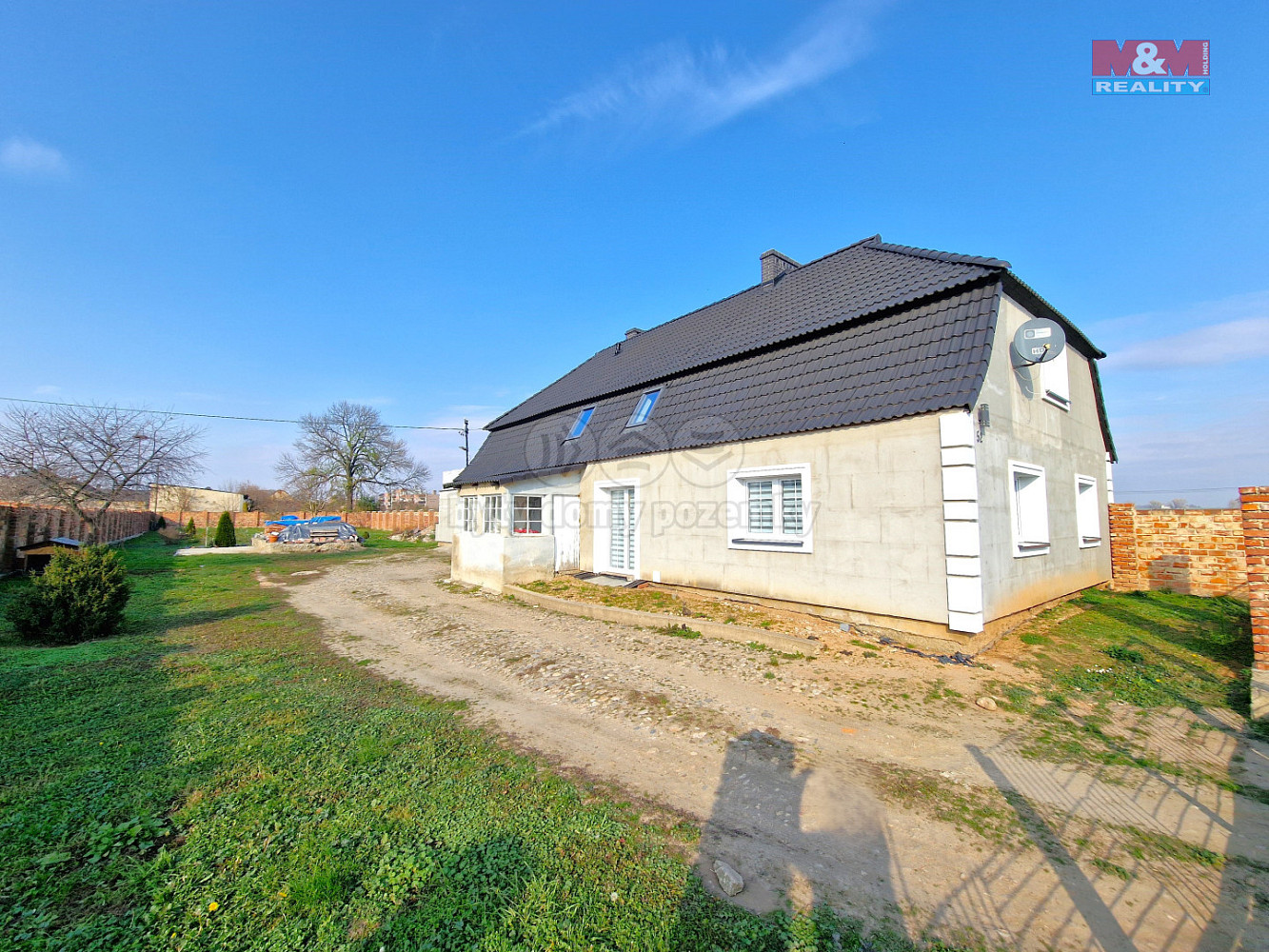 Prodej domu 200 m² s pozemkem 1 700 m²